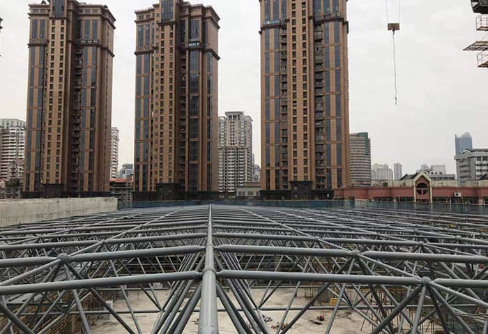奉化螺栓球网架结构