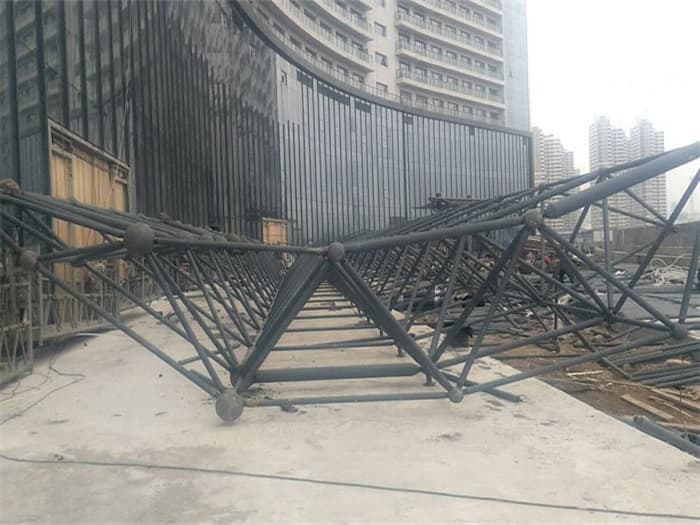 奉化万豪酒店雨棚网架